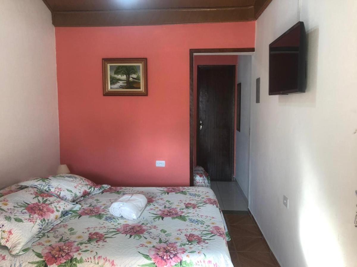 Guest house Chacara Papagaios *