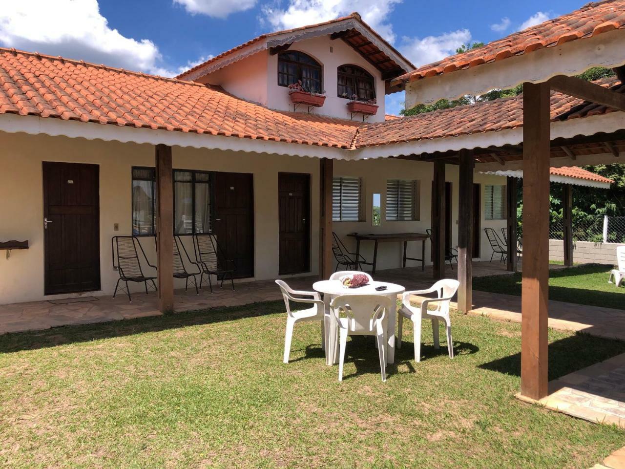 Guest house Chacara Papagaios Mairipora